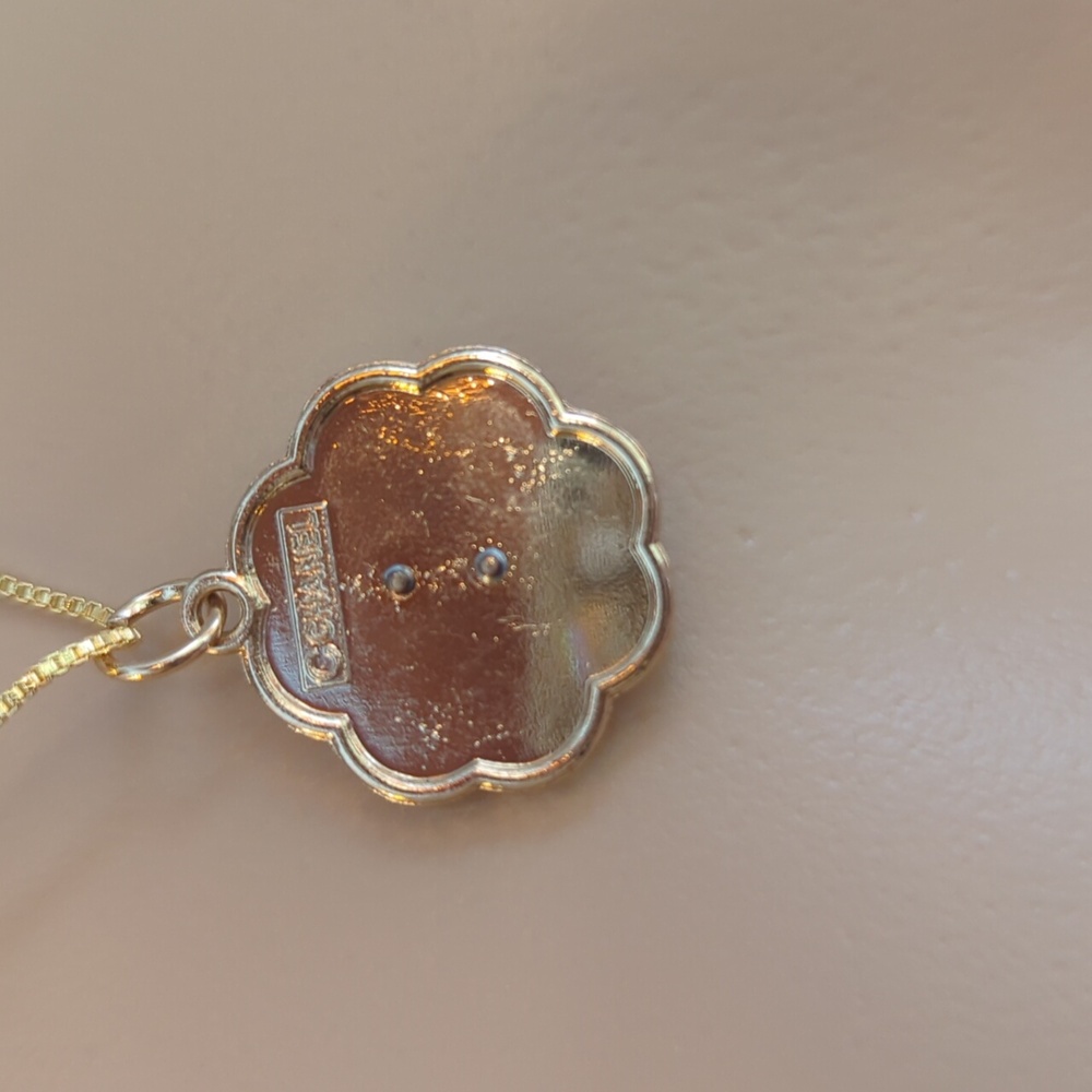 Chanel Necklace - Picture 5 of 8